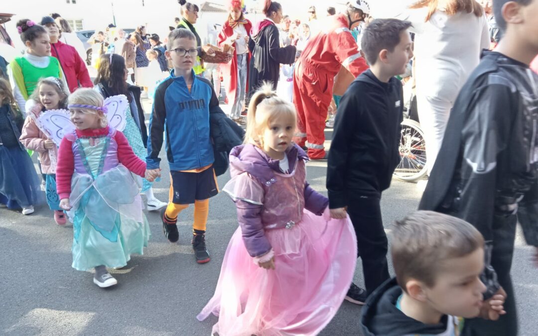 Carnaval des écoles… et de la résidence de l’herm :